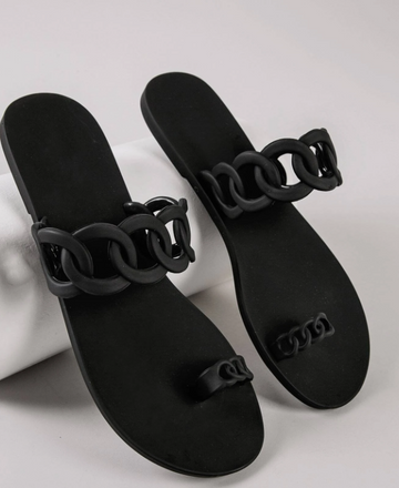 Chain strap sandal